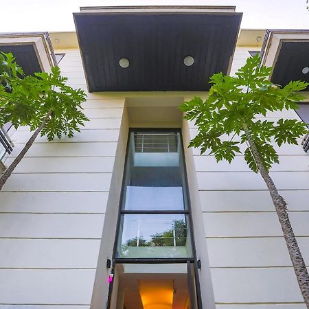 Fabhotel Rivlet Residency Гургаон Екстериор снимка