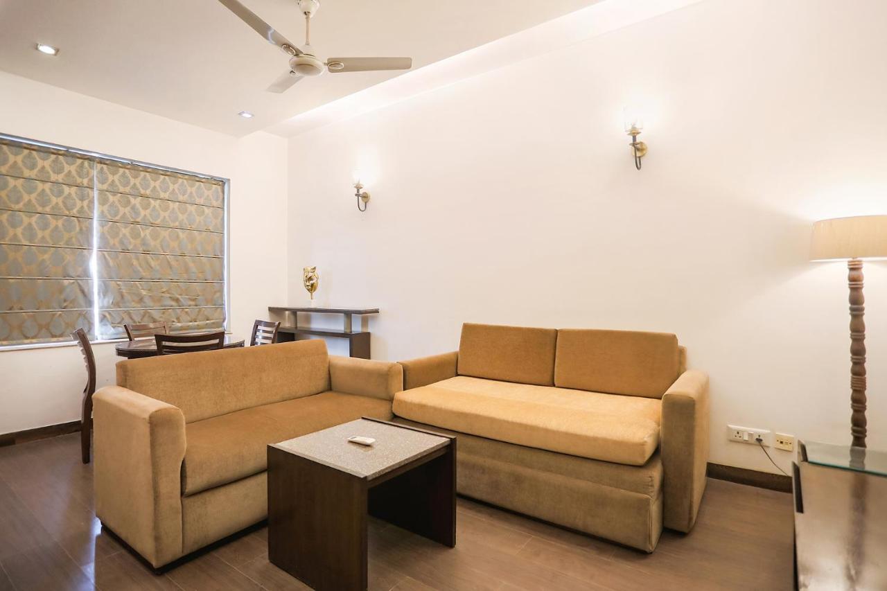 Fabhotel Rivlet Residency Гургаон Екстериор снимка