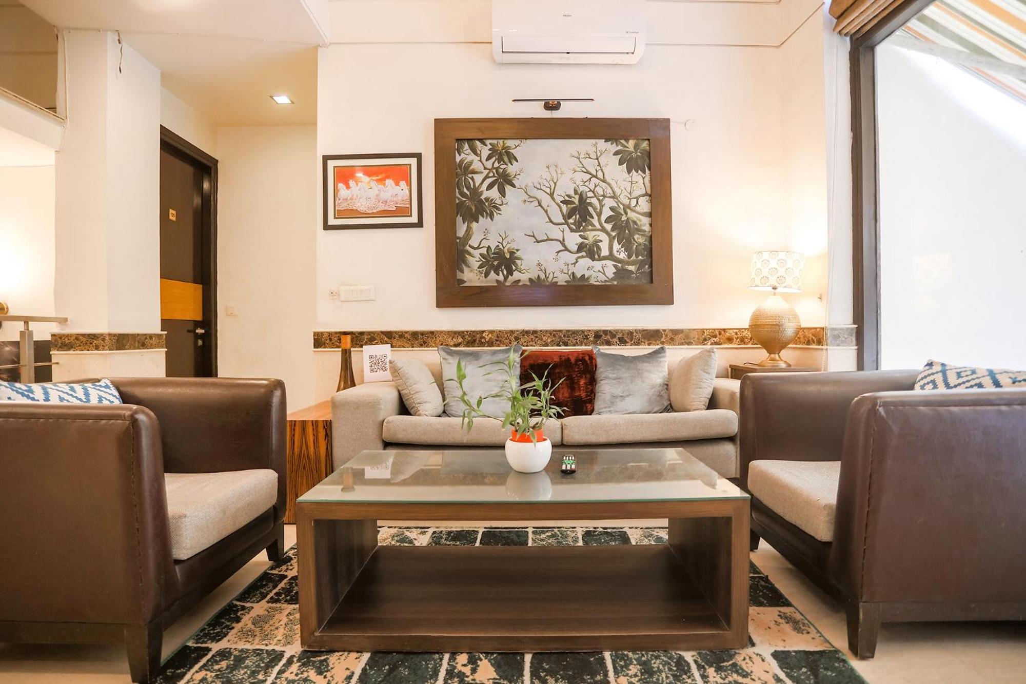 Fabhotel Rivlet Residency Гургаон Екстериор снимка